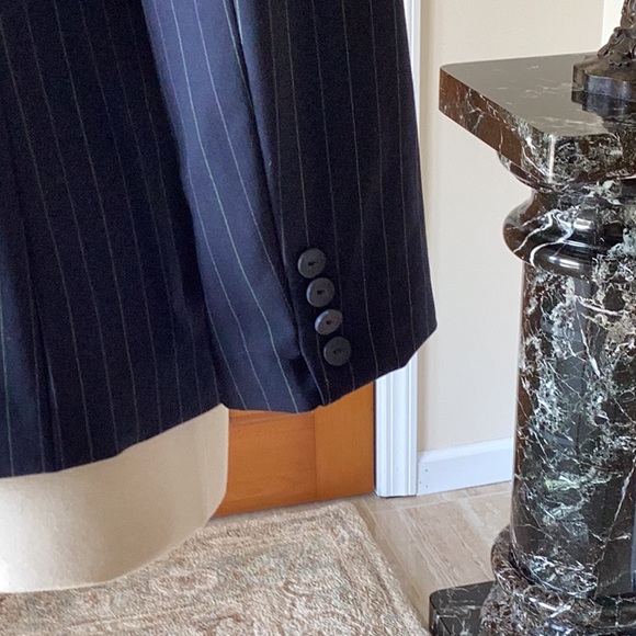 Pendleton Ladies Size 10 Pinstriped Blazer - Picture 5 of 14